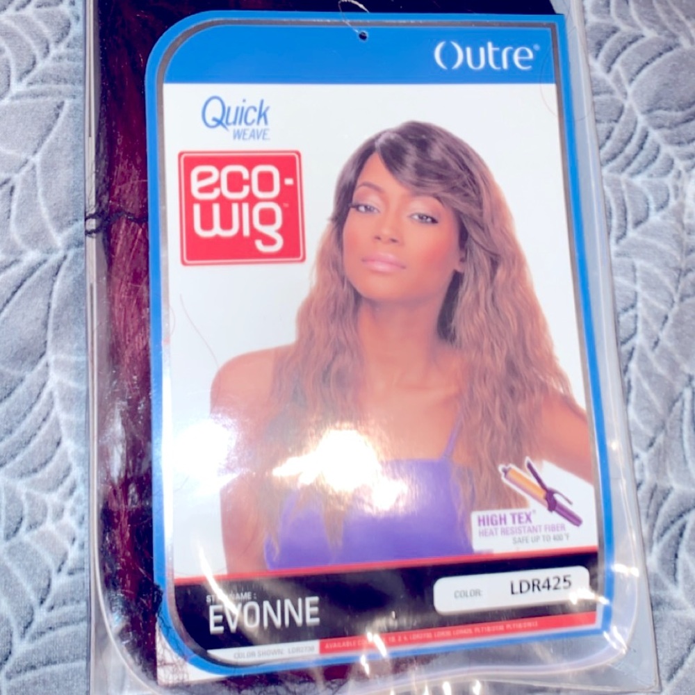 Outre evonne wig brand new in box